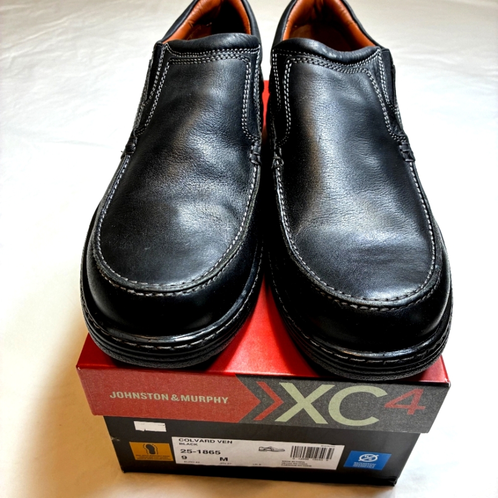 NIB Johnston & Murphy Men's Black Conrad Ven Loafer Size 9M